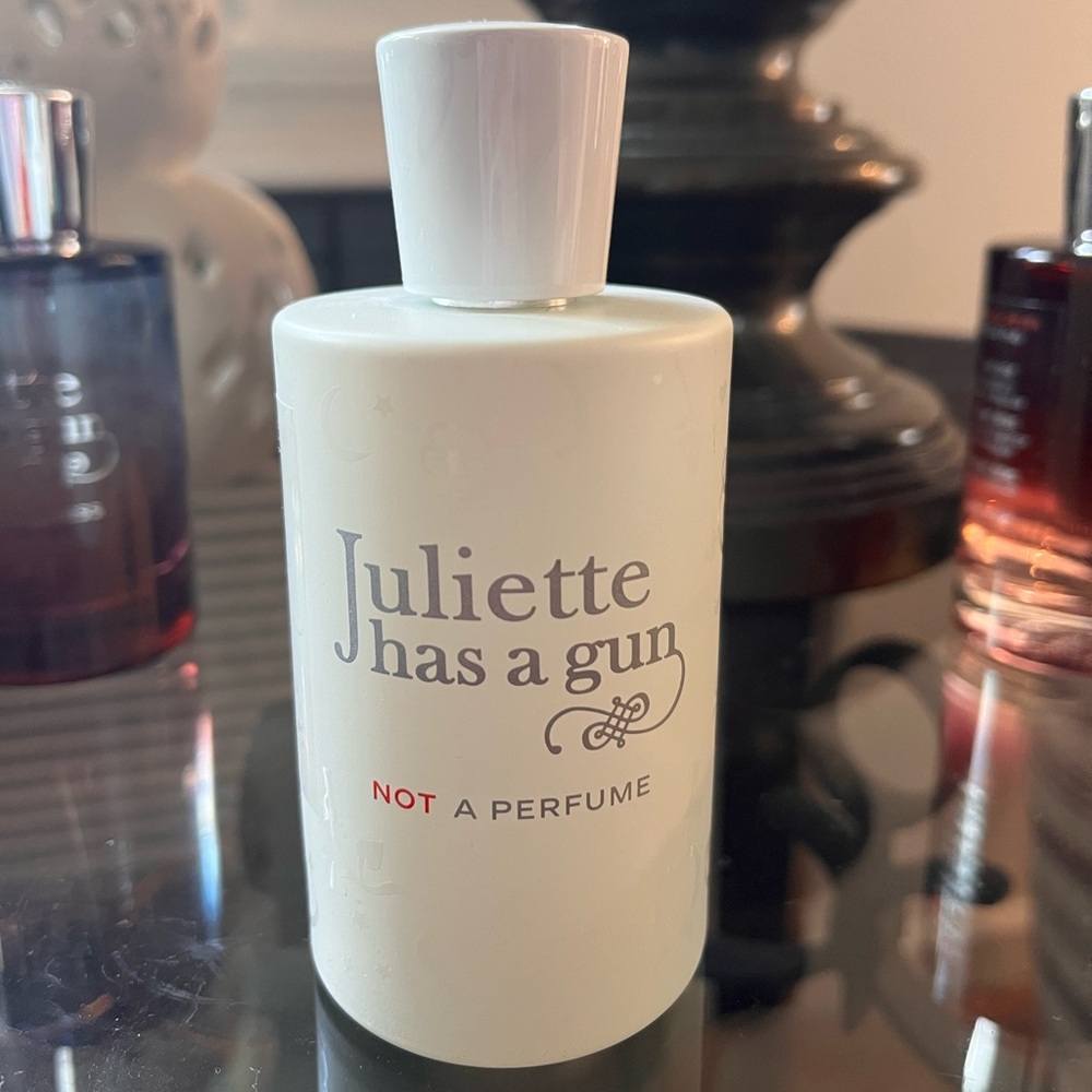 NWOB Juliette Has a Gun Not a Perfume 3.4oz